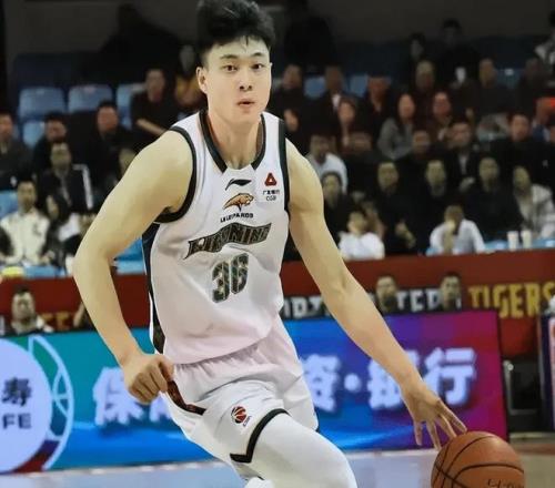 阿莫林直言,不讳批评新,生代球员,爱游戏平台,爱游戏官方网站,爱游戏登录入口,爱游戏app下载