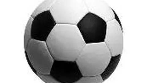 李维嘉分享快乐家族生日合影，居中致谢众友祝福